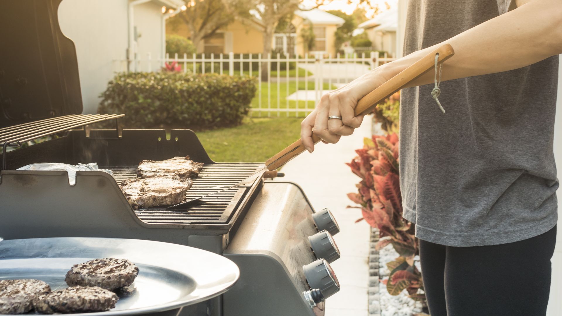 Read more about the article 5 Best BBQ’s Available on Amazon